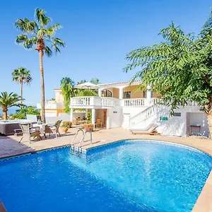 Villa Luxe, Callao Salvaje